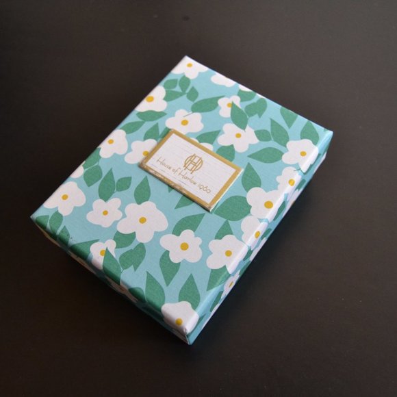 House of Harlow 1960 Beaded Yellow Daisy Dangle Drop Earrings - Picture 9 of 9